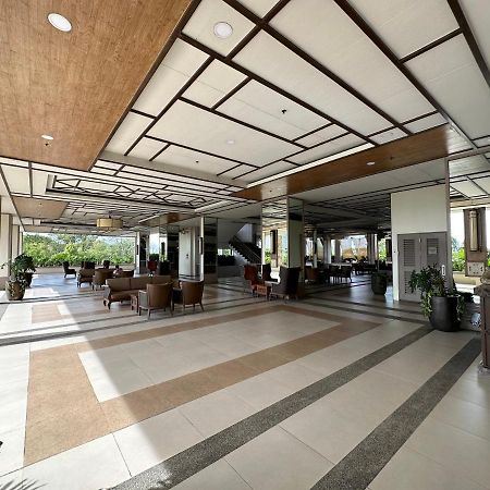 Alea Residences Las Piñas Exterior photo